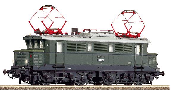 Electric locomotive E 44<br /><a href='images/pictures/Roco/63616.jpg' target='_blank'>Full size image</a>